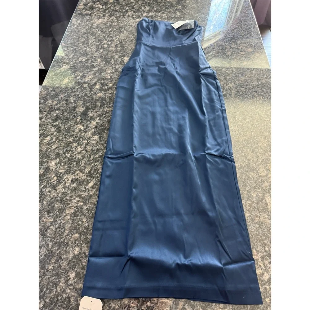 NEW NWT Abercrombie The A&F Dropshift Maxi Dress. Size X Small NWT Prom, Wedding
